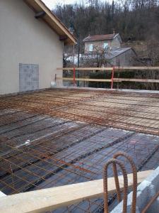 Coffrage et ferraillage de la toiture terrasse