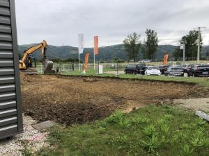 Réalisation du terrassement avant creuse des fouilles